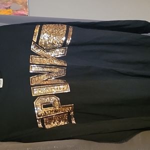 VS PINK long sleeve tee
